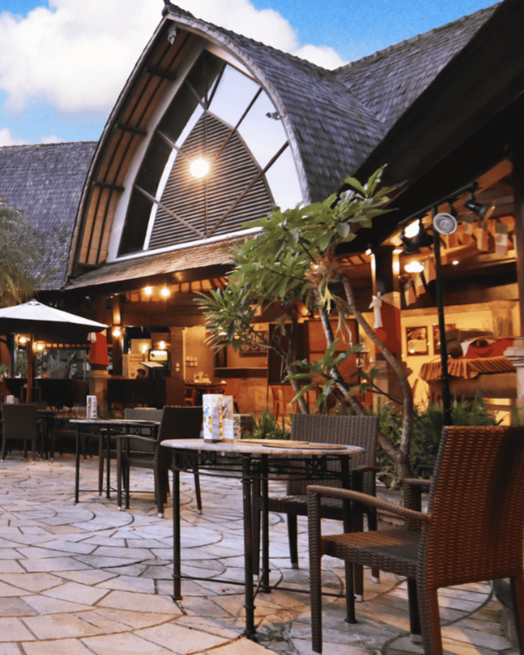 Restaurant at Hotel Villa Lumbung